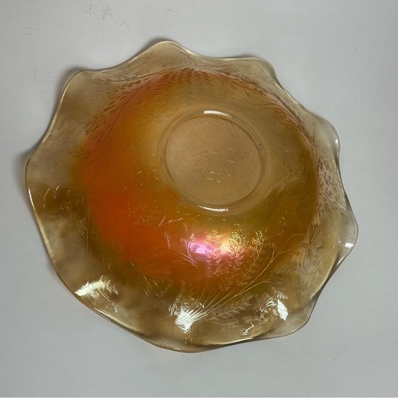 Vintage Iridescent Marigold Carnival Glass Decorative Bowl  Leaf Etched Design - Picture 2 of 16